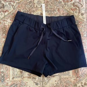 Lululemon Drawstring Shorts- EUC
